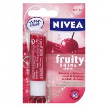 NIVEA FRUITY SHINE CHERRY LİPSTİCK